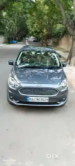 Good car very very good condition showroom management