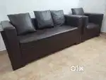 Sofa with teapoy