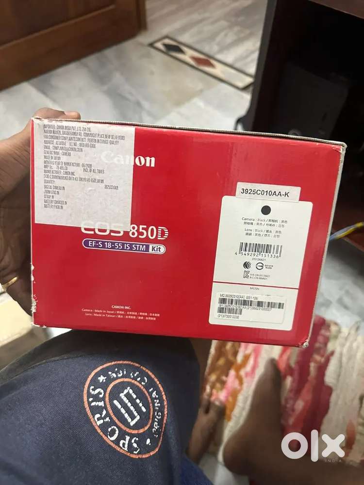 Canon 850D new one