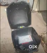 Pulsar टॉप बॉक्स