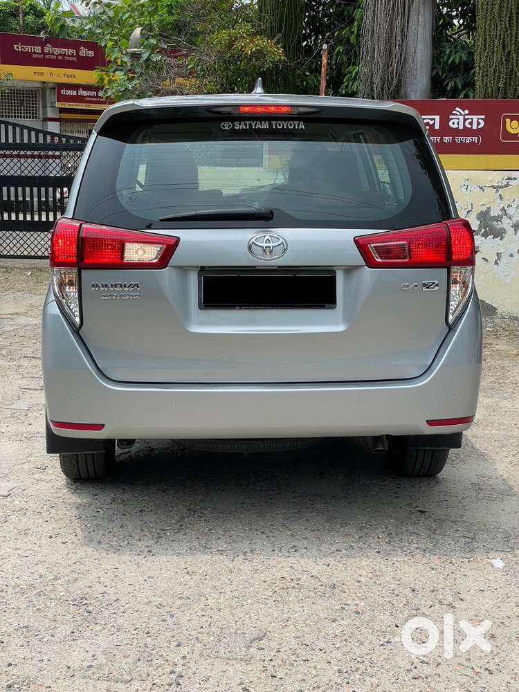 Toyota Innova Crysta 2022 Diesel Well Maintained