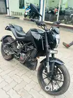 2013 Model Duke 200