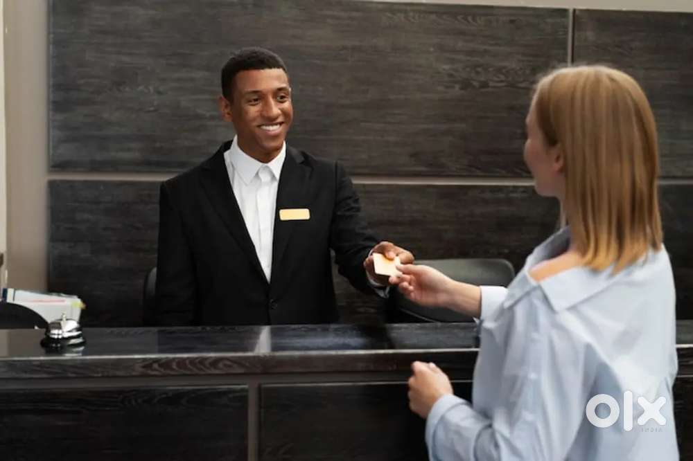 RECEPTIONIST NEEDED FOR HOTEL