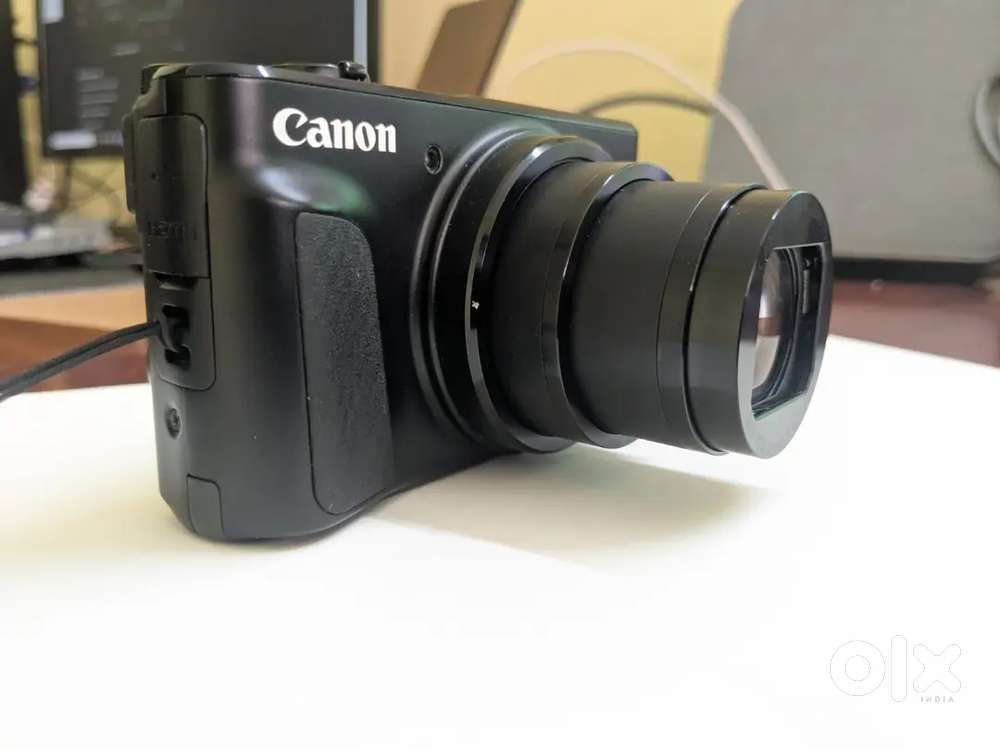 Canon PowerShot SX740 HS – 40x Optical Zoom  20.3MP CMOS  Black