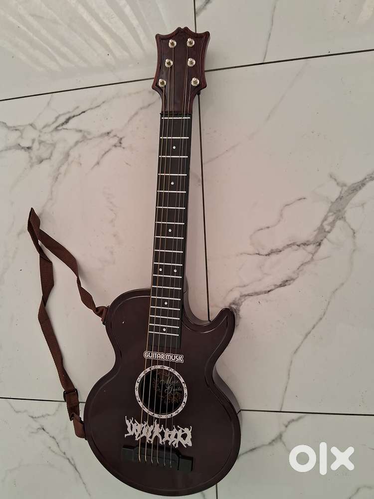 Toy guitar