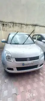 Maruti Suzuki Swift 2004-2010 1.3 ZXI, 2005, Petrol