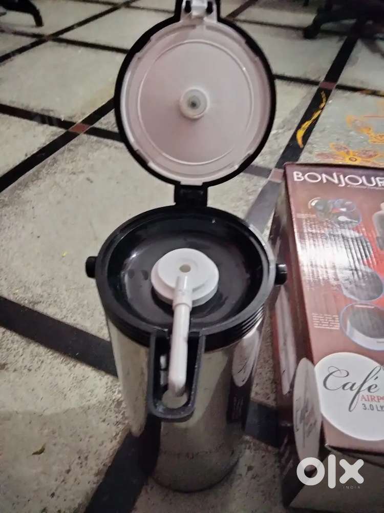 Bonjour flask selling everybody interest so call me and chatting