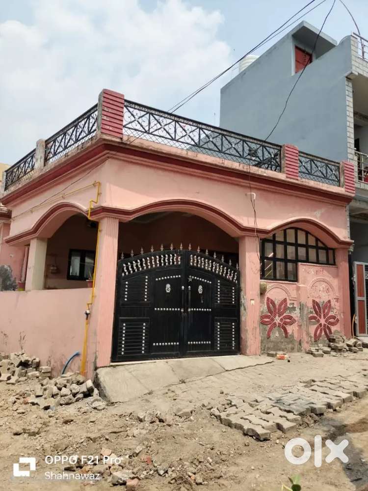 Oner bield house banjarawala me 2 side road near Durga Mandir