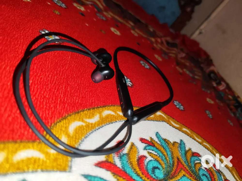 One plus Neckband Z2