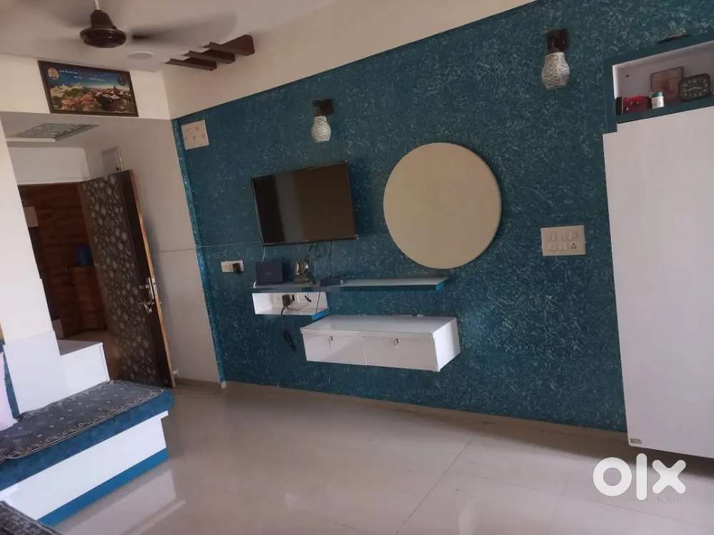 2BHK FURNISHED ON SELL