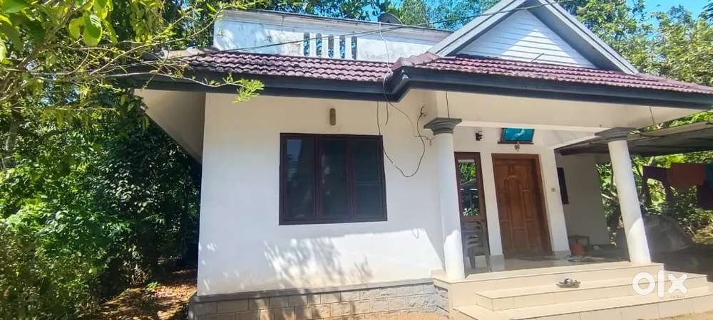Nice House, near ettumanoor town,