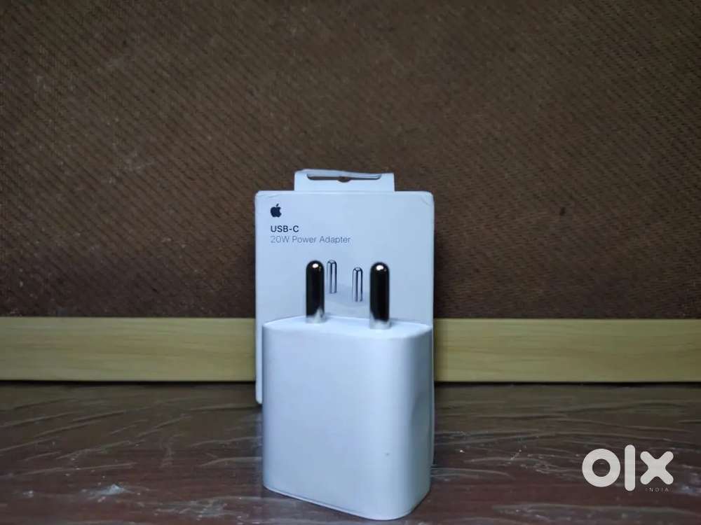 Apple 20W USB - C Adaptor