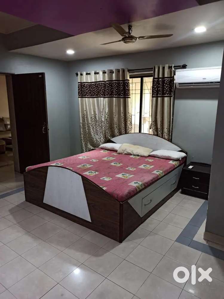 #BIG 1BHK FLAT AT OZONE APARTMENT, WAGHOLI AT 26 LAKHS ONLY. 690Sqft