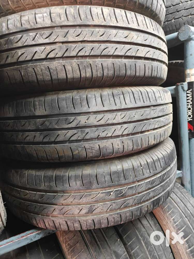 Apollo second hand 4 tyres for sale