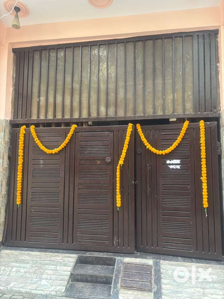 bhk home sector ashok vihar