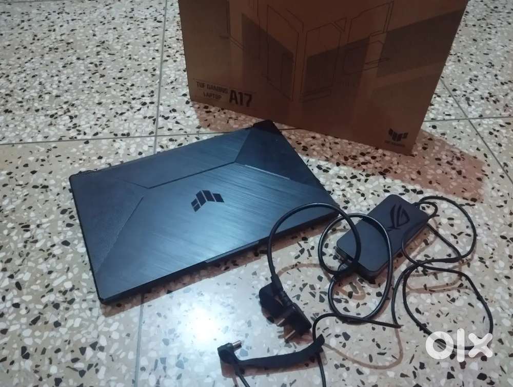 ASUS TUF Gaming A17 ryzen 5 17.3 inch display, 144hz