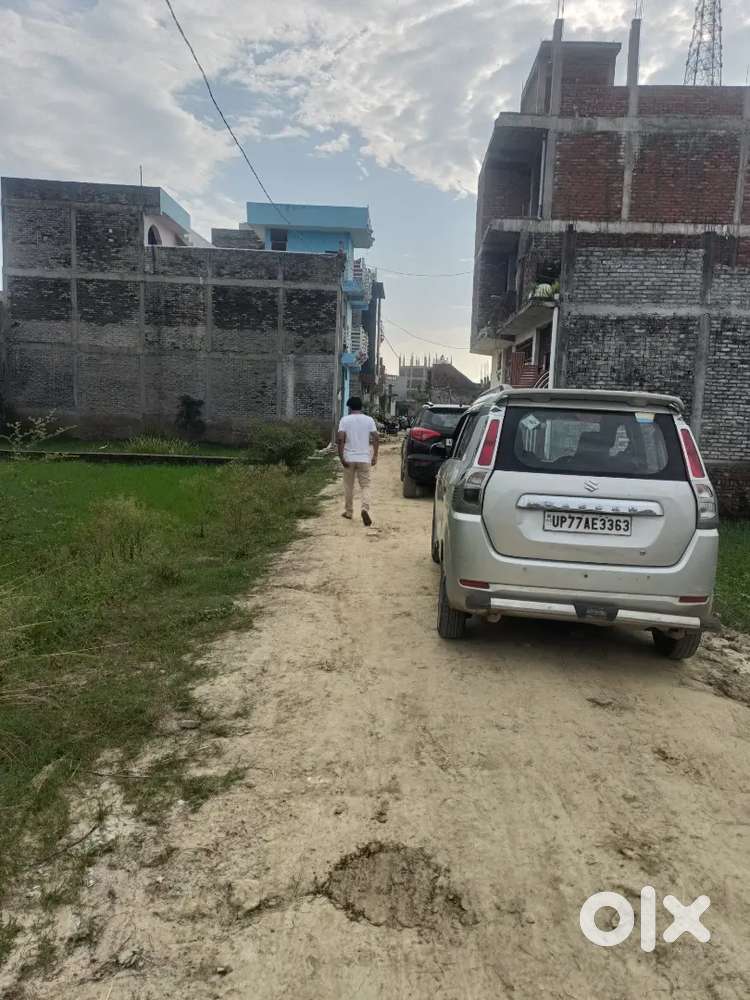 Want to shell plot behind BSA office mati akbarpur