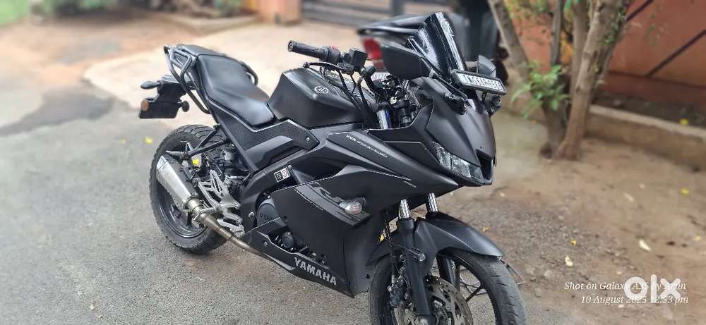 YAMAHA R15 V3S