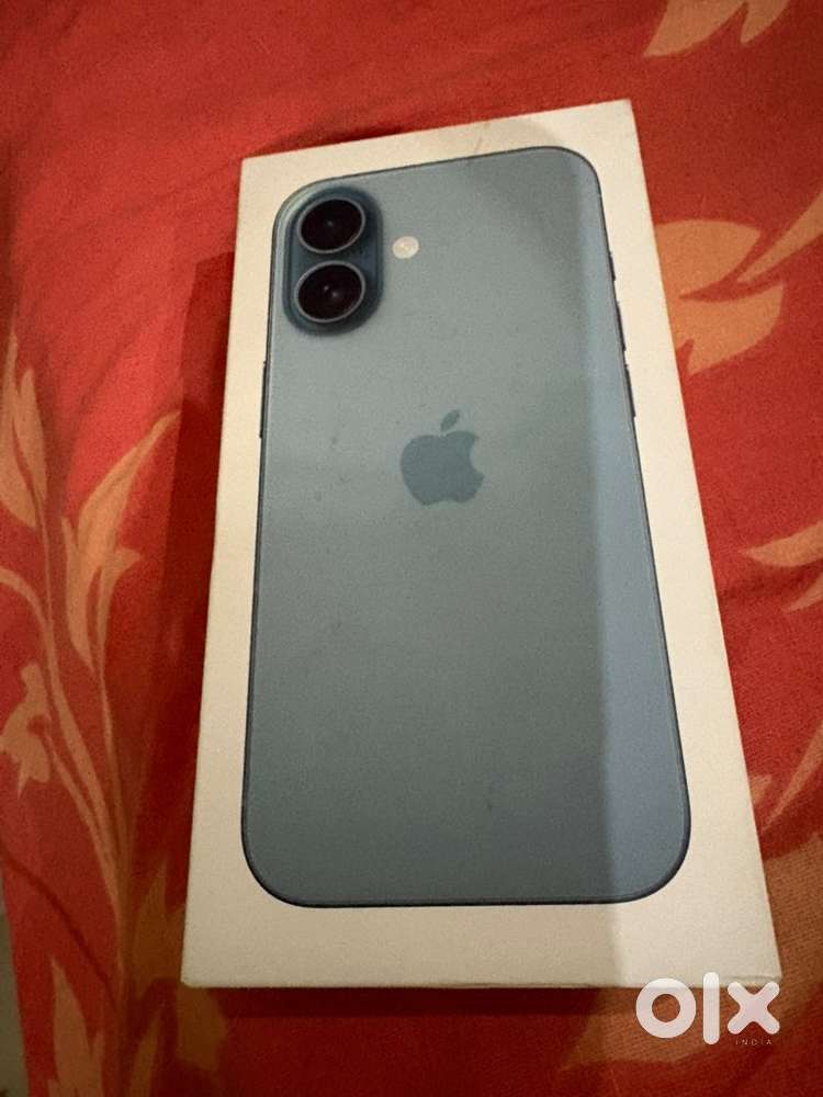 IPHONE 16 TEAL 128 GB 100 % BATTERY 3 MONTHS USED