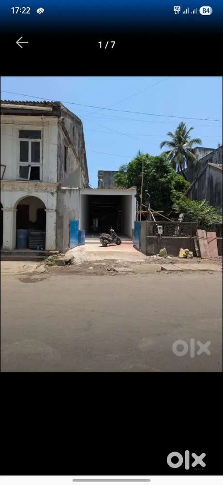 Shop in prime location nani daman