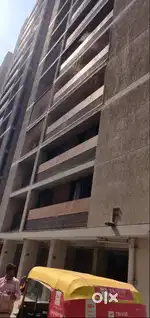 4bhk highrise apartment available on sale in vastrapur Code - RS033