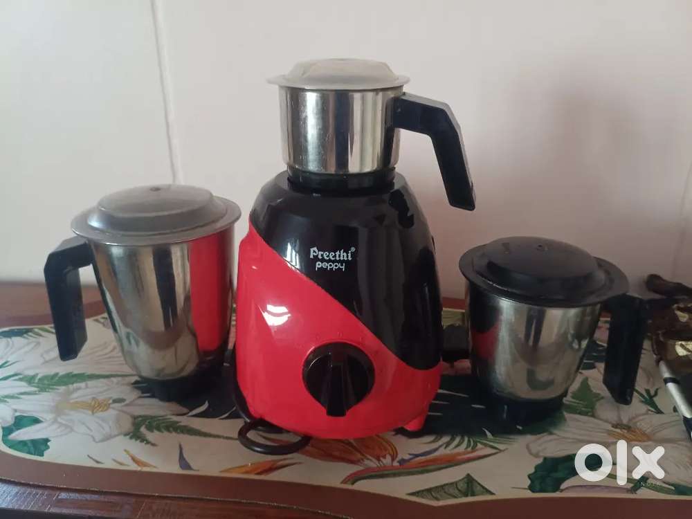 Preethi Peppy 750W Mixer Grinder – 3 Jars – 4 Years Motor Warranty