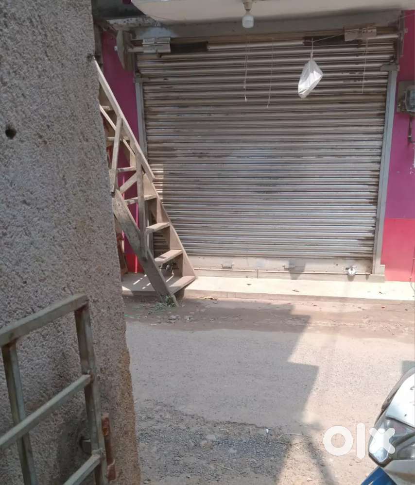 Dokan gar sale Gaighata bazer kalimondir road