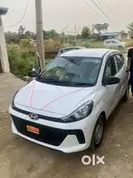 Mujhe professional Driver chahiye Ola Uber Long trips per jane ke lie