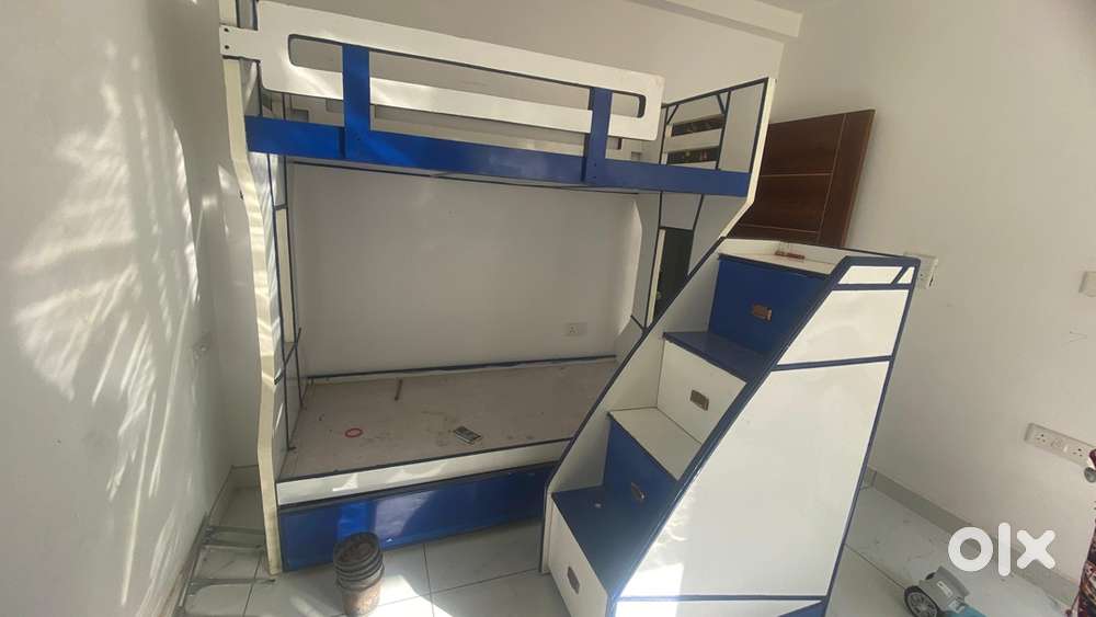 Strong & Stylish Bunk Bed for Kids