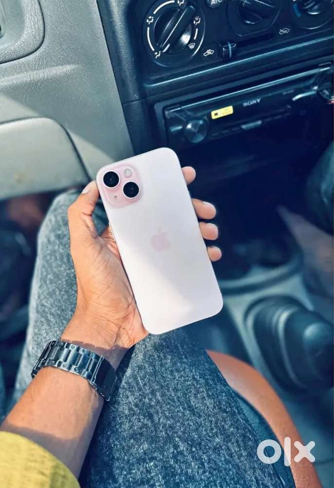 iPhone 15 256