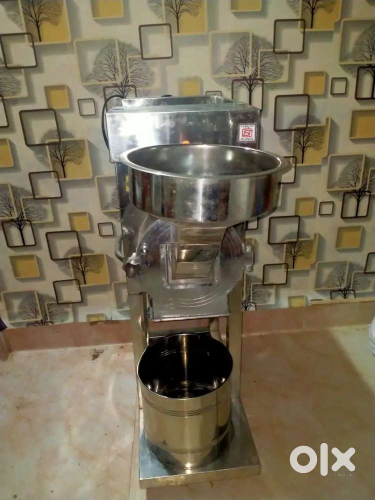 Aata chakki of 3 HP multipurpose use of Ajanta company