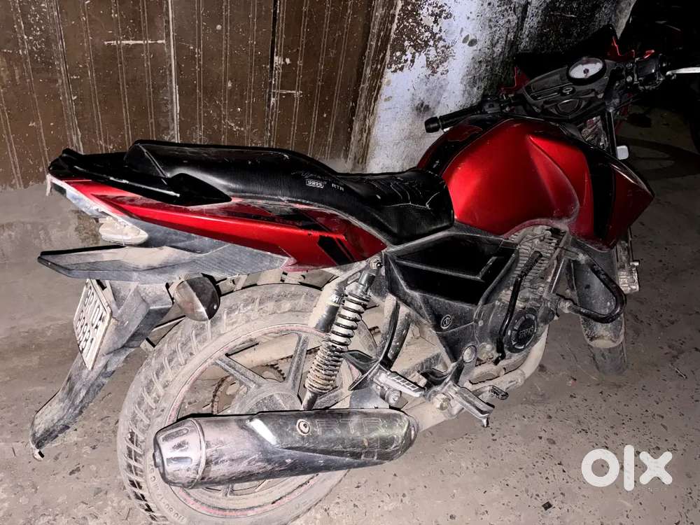 TVS APACHE RTR 160 KICK MODEL