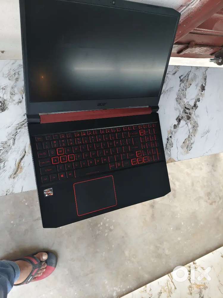 Acer nitro Ryzen 5 new laptop