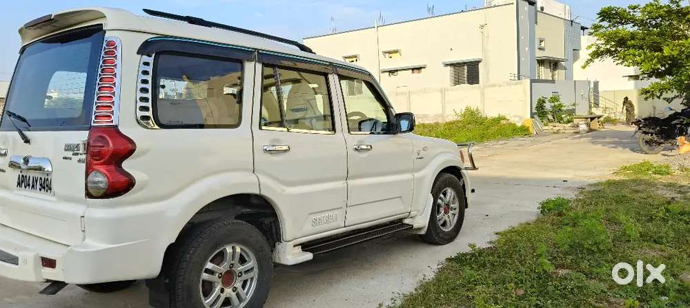 Mahindra Scorpio 2011 Diesel Well Maintained