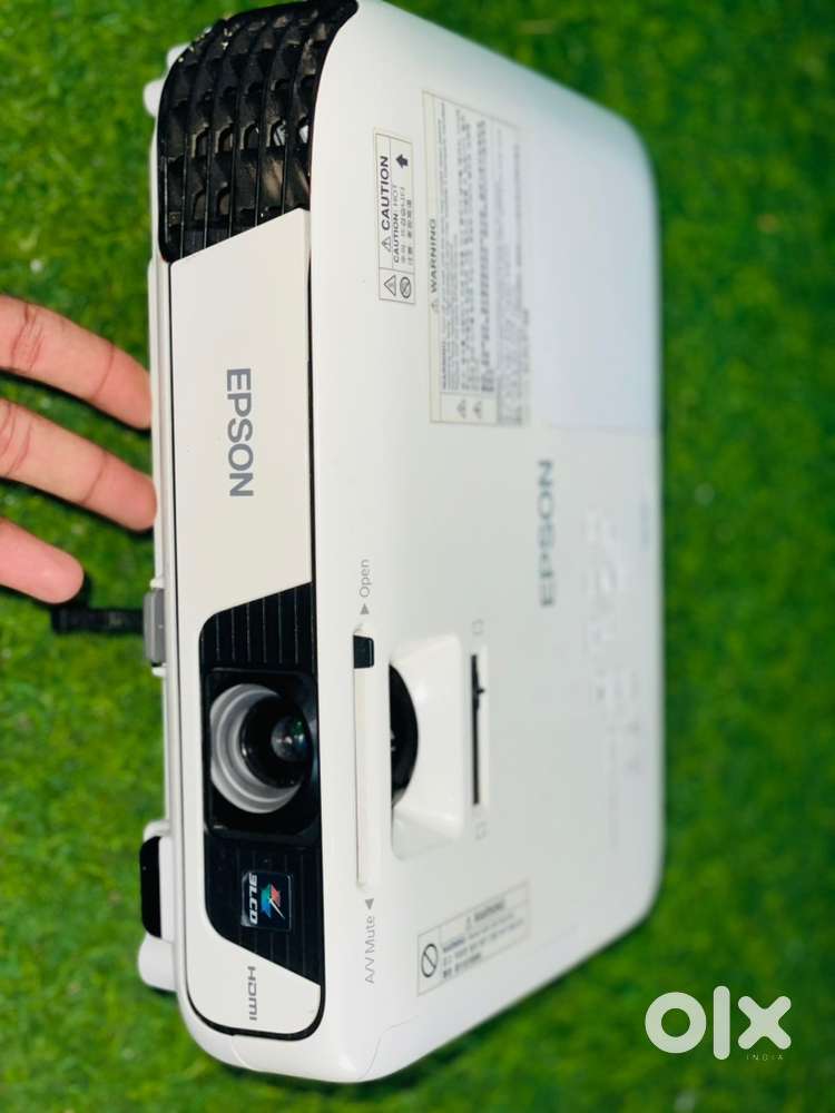 Projector Model Name Epson EB-X31