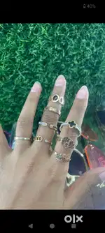 સેલ્સ ગલ જોઈએ છે શોપ માટે