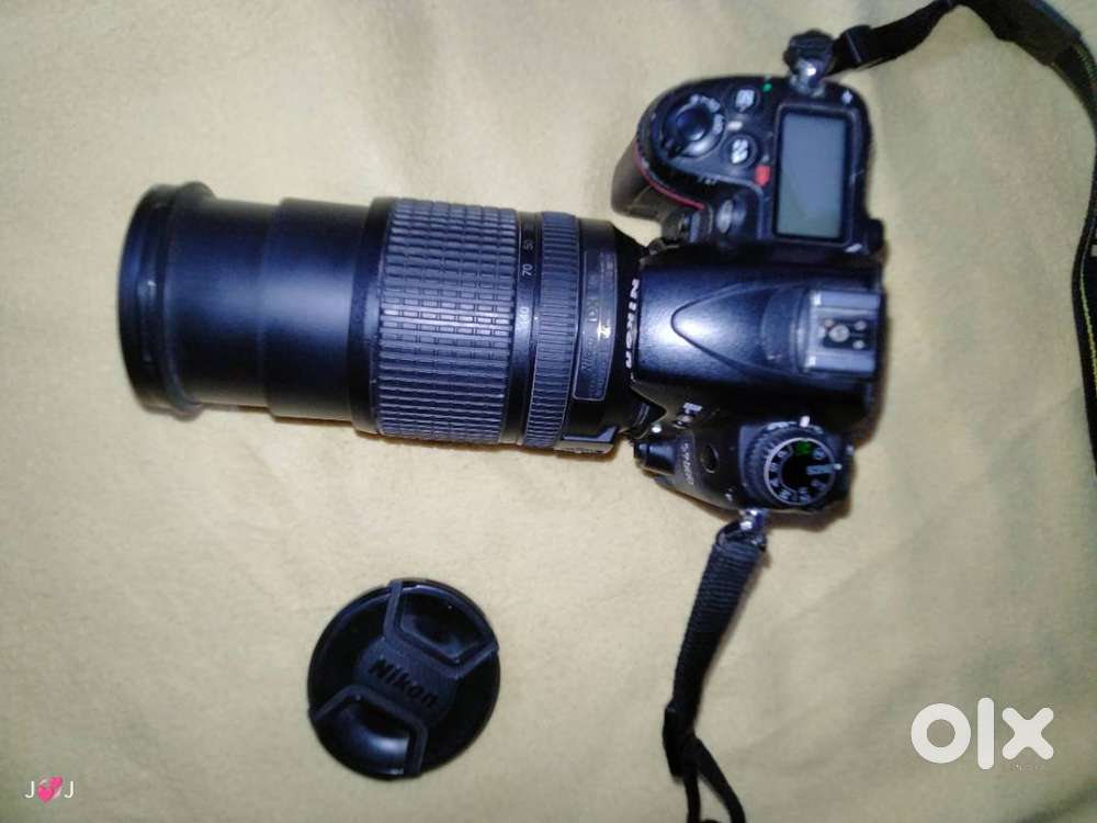 Nicon D-7000