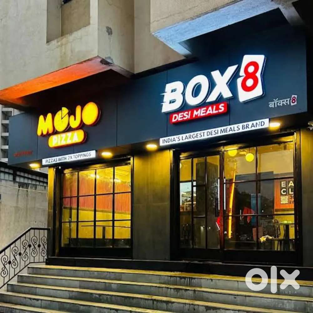 Eat club . Box. Mojo