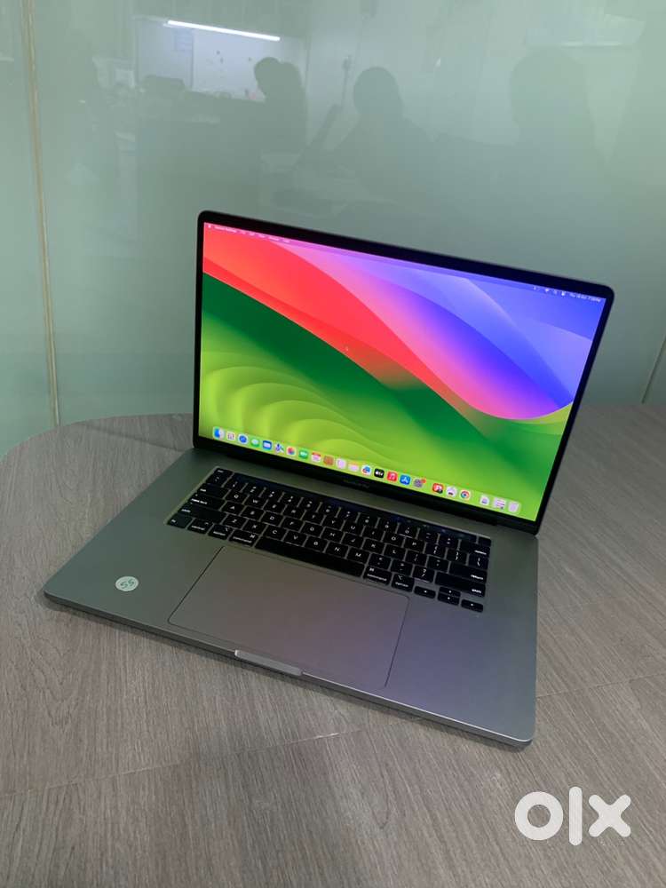 Apple MacBook Pro 2019 16inch i9 32GB 512GB TouchBar Warranty
