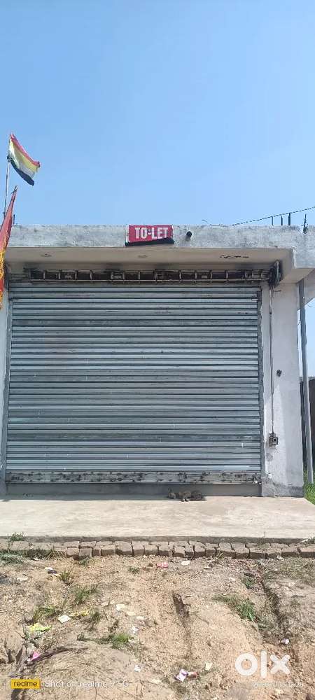 Hazaribagh By Pass Show Room. Shop. Hotal and godown For Rent