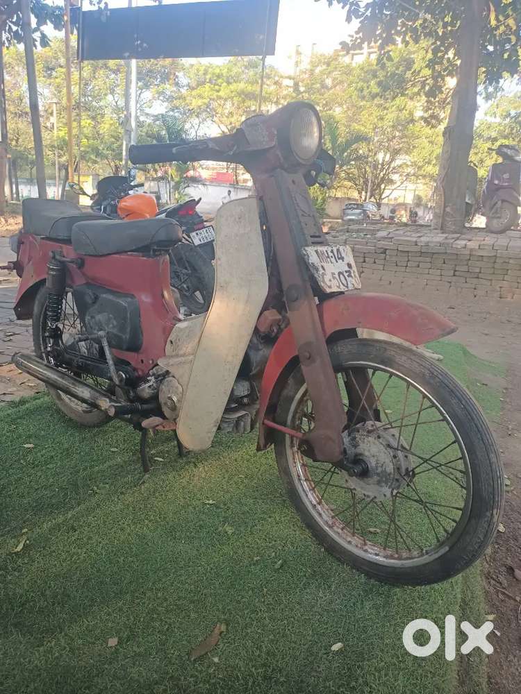 M80 Bajaj  Scooter