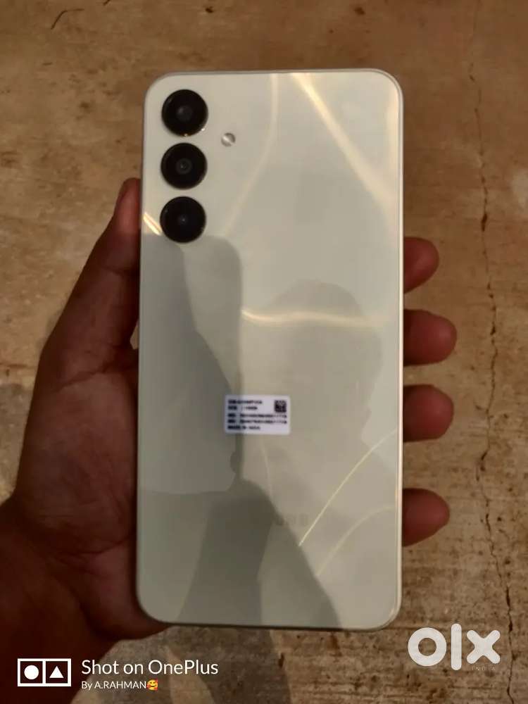 Samsung A16 5g... mobile age 11 month