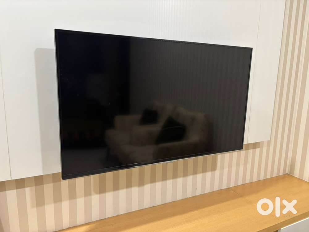 Samsung smart 42 inches LED TV