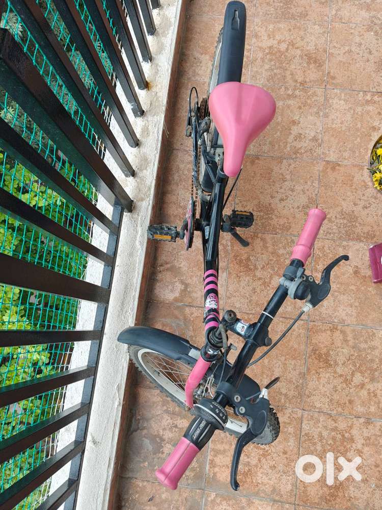 BTwin - Geared Cycle - Size 51.0cm