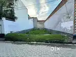 Plot for sale (215 gaz)