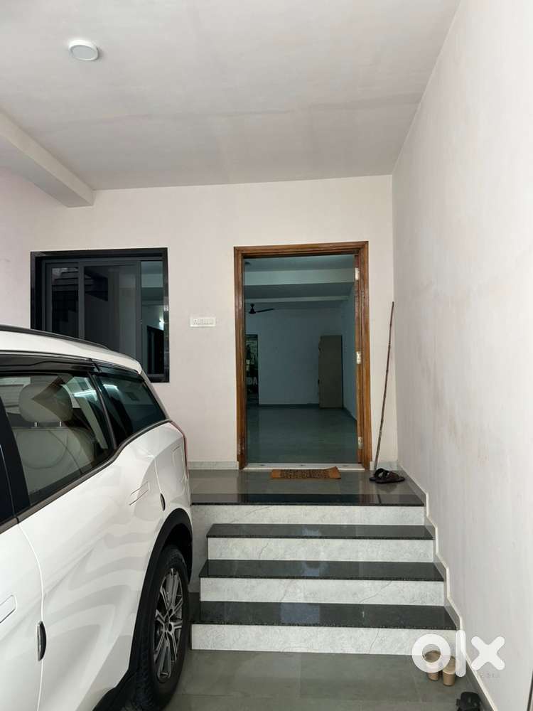 House for rent office or godown
