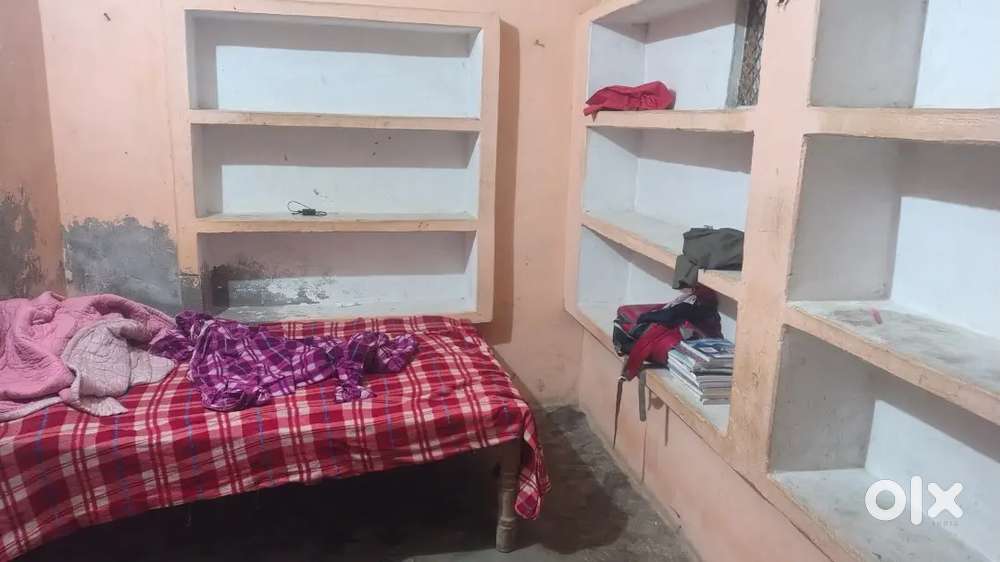 Room kiraye se dena he 2500 only