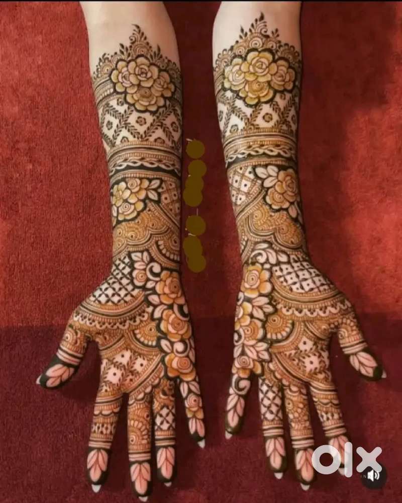 Mehandi , makeup, saree drap