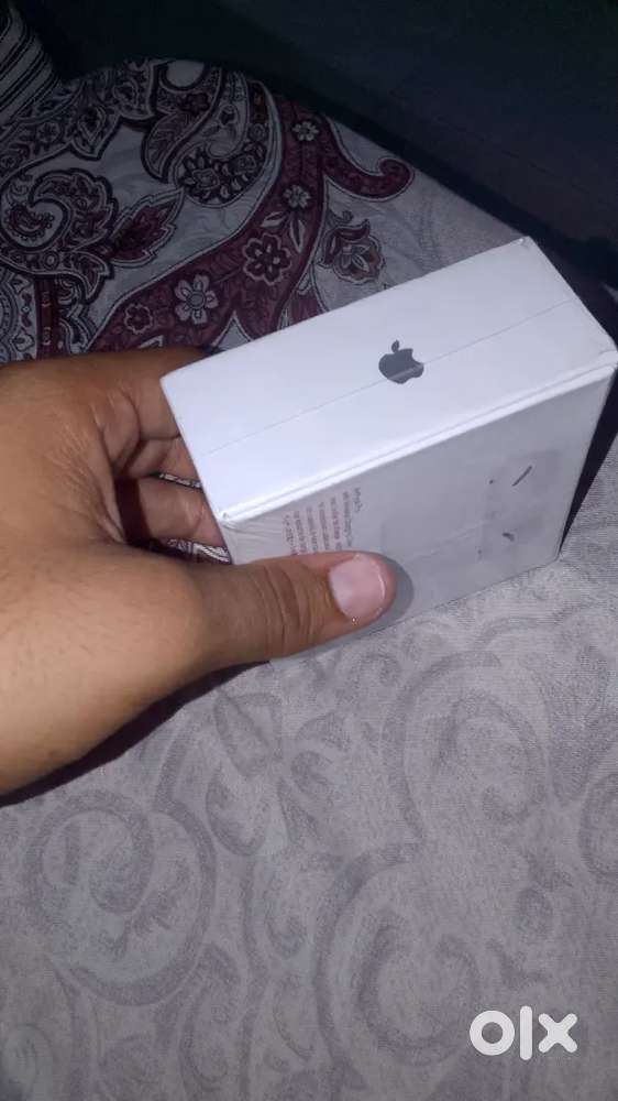 AIR PODS PRO  IN 3,399