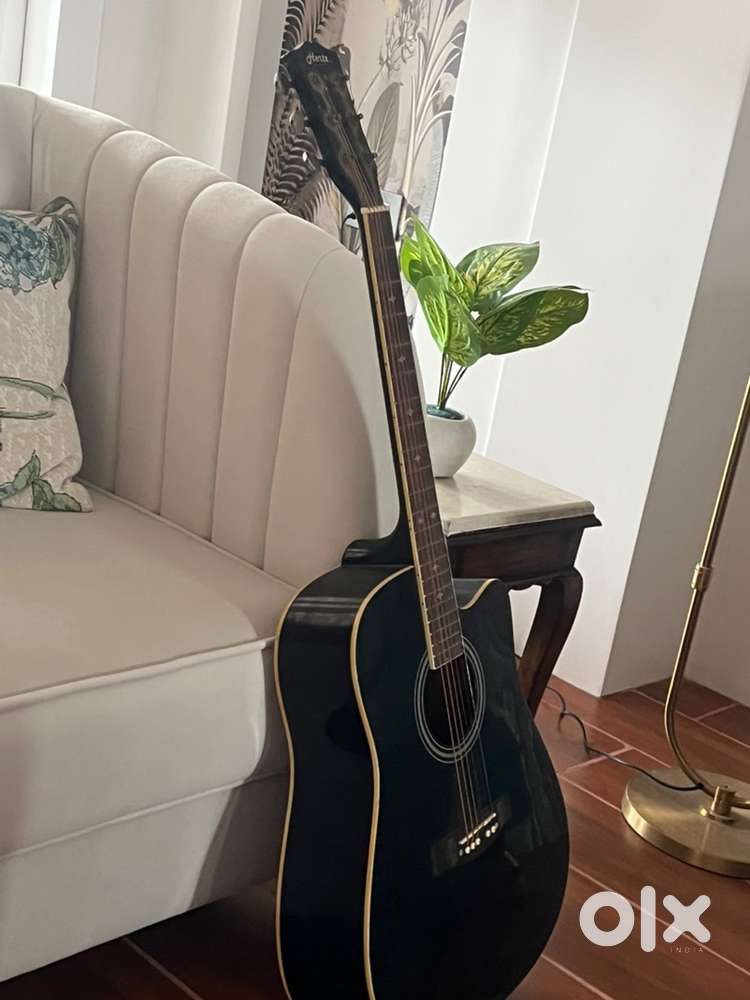 Guitar for immediate sale